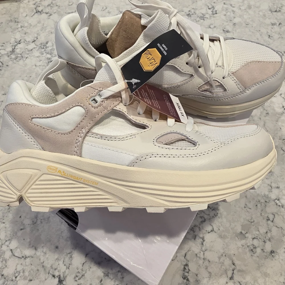 Brandblack Aura 130 sneaker OG White Vibram® RollinGait Sole Size 9.5 NIB - Picture 4 of 16